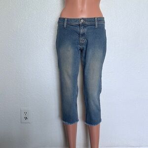 2000s Levi's Women's Superlow Stretch Jean Capris